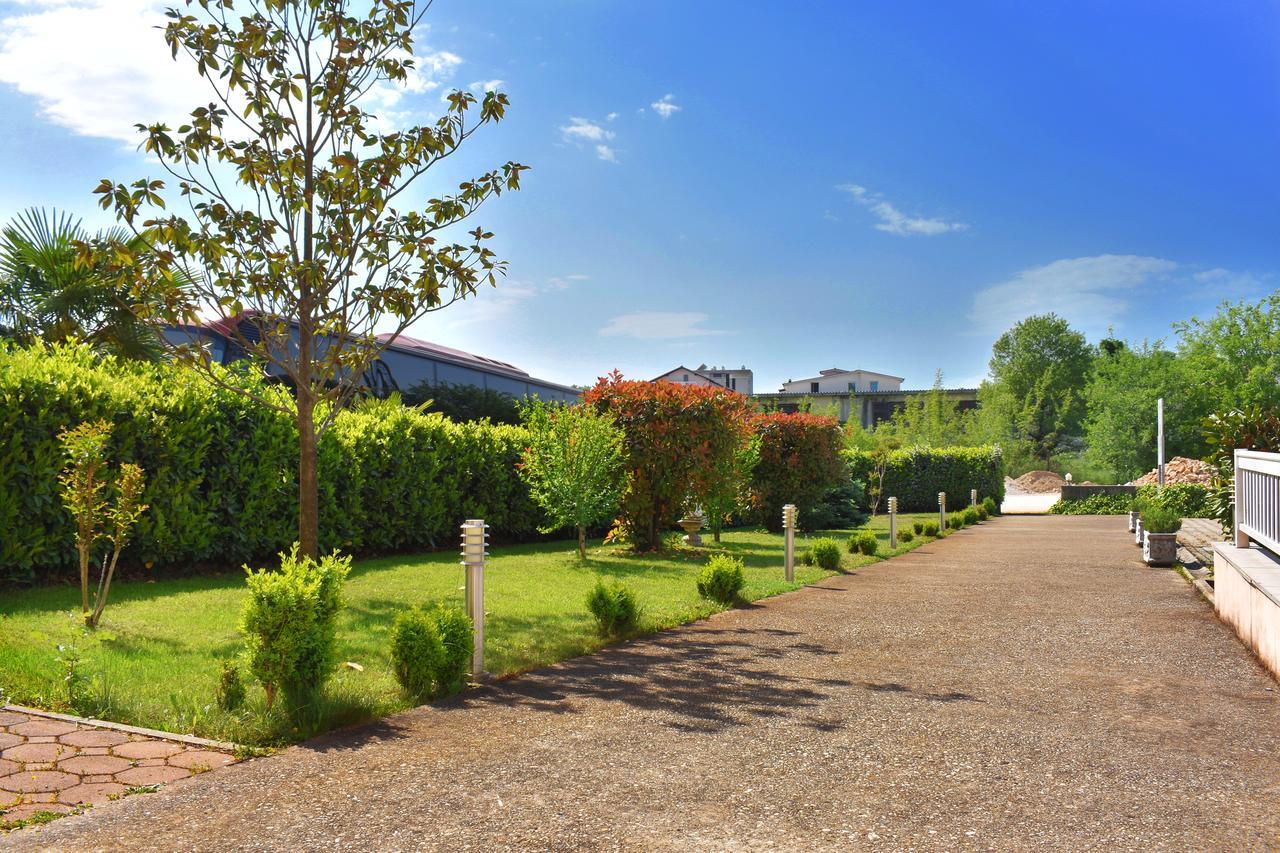 Guest House Regina Mundi Međugorje Zewnętrze zdjęcie