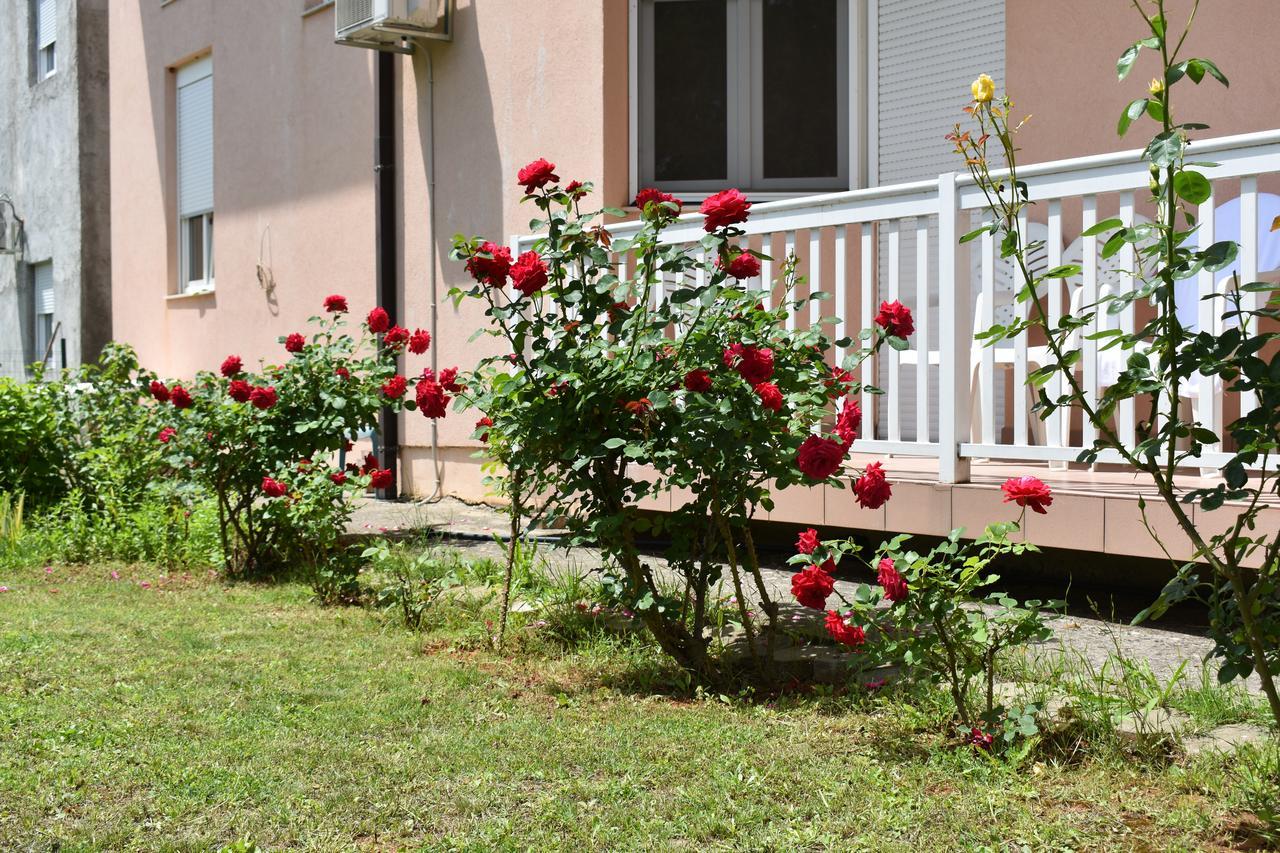 Guest House Regina Mundi Međugorje Zewnętrze zdjęcie