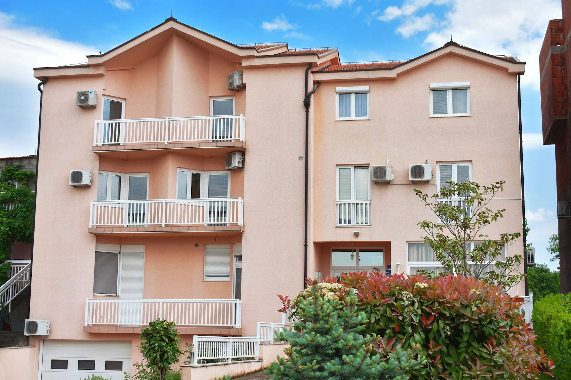 Guest House Regina Mundi Međugorje Zewnętrze zdjęcie